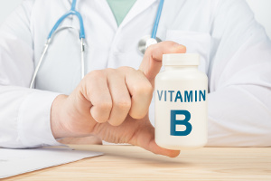 Nervebetændelse (neuropati) kan skyldes udbredt mangel på to B-vitaminer Nervebetændelse (neuropati) kan skyldes udbredt mangel på to B-vitaminer