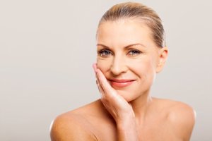 Q10 gør huden glat og forebygger rynker