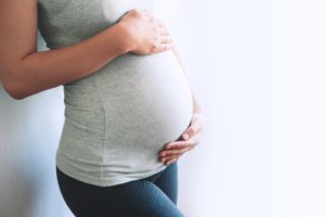 Compounds in fish oil can prevent miscarriage and preterm delivery